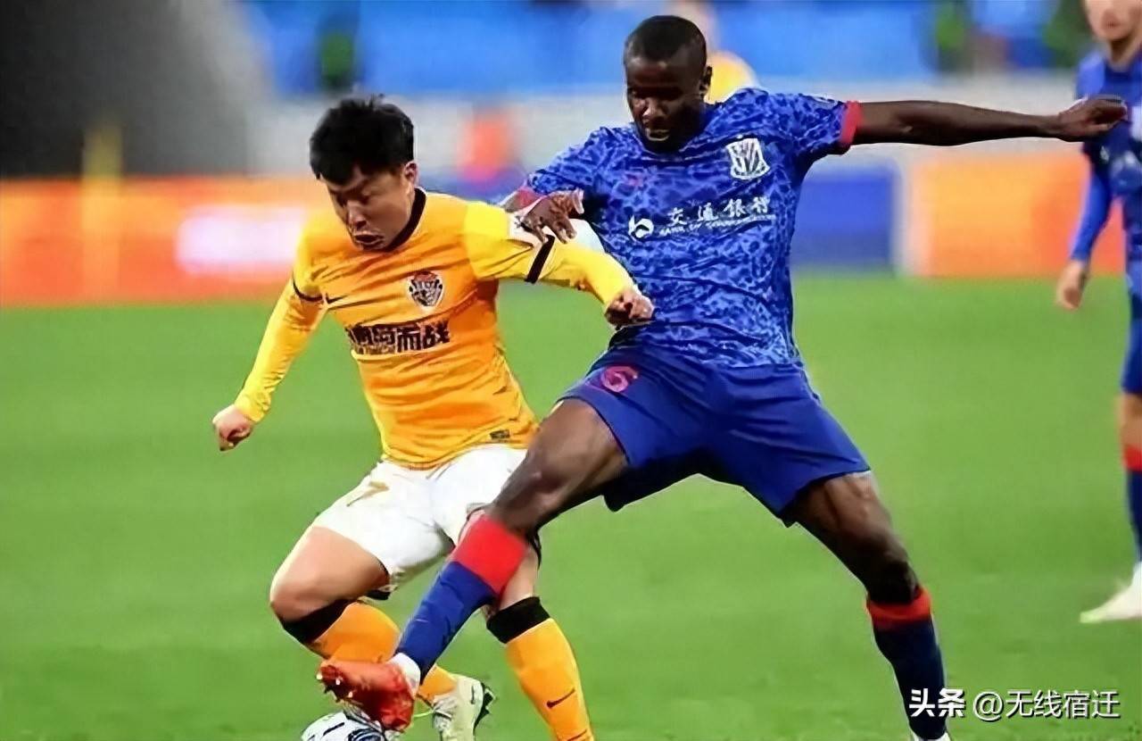 山东鲁能客场挑战上海绿地申花，争夺关键三分的简单介绍